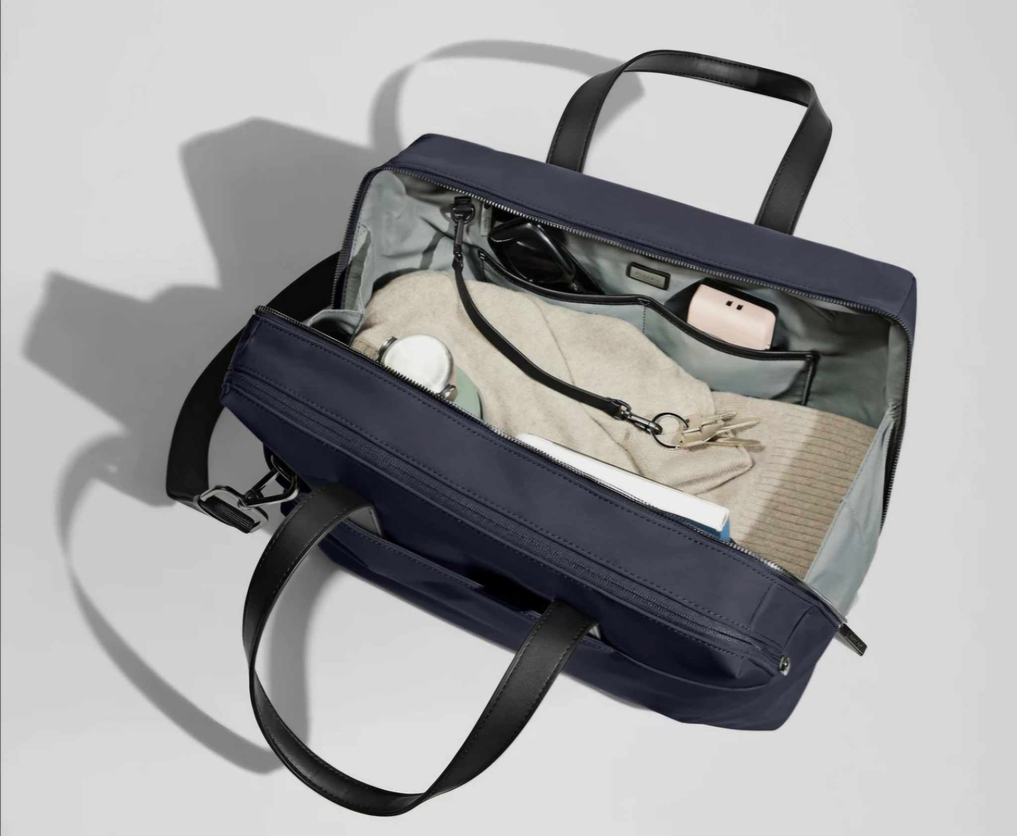 THE EVERYWHERE TASKE