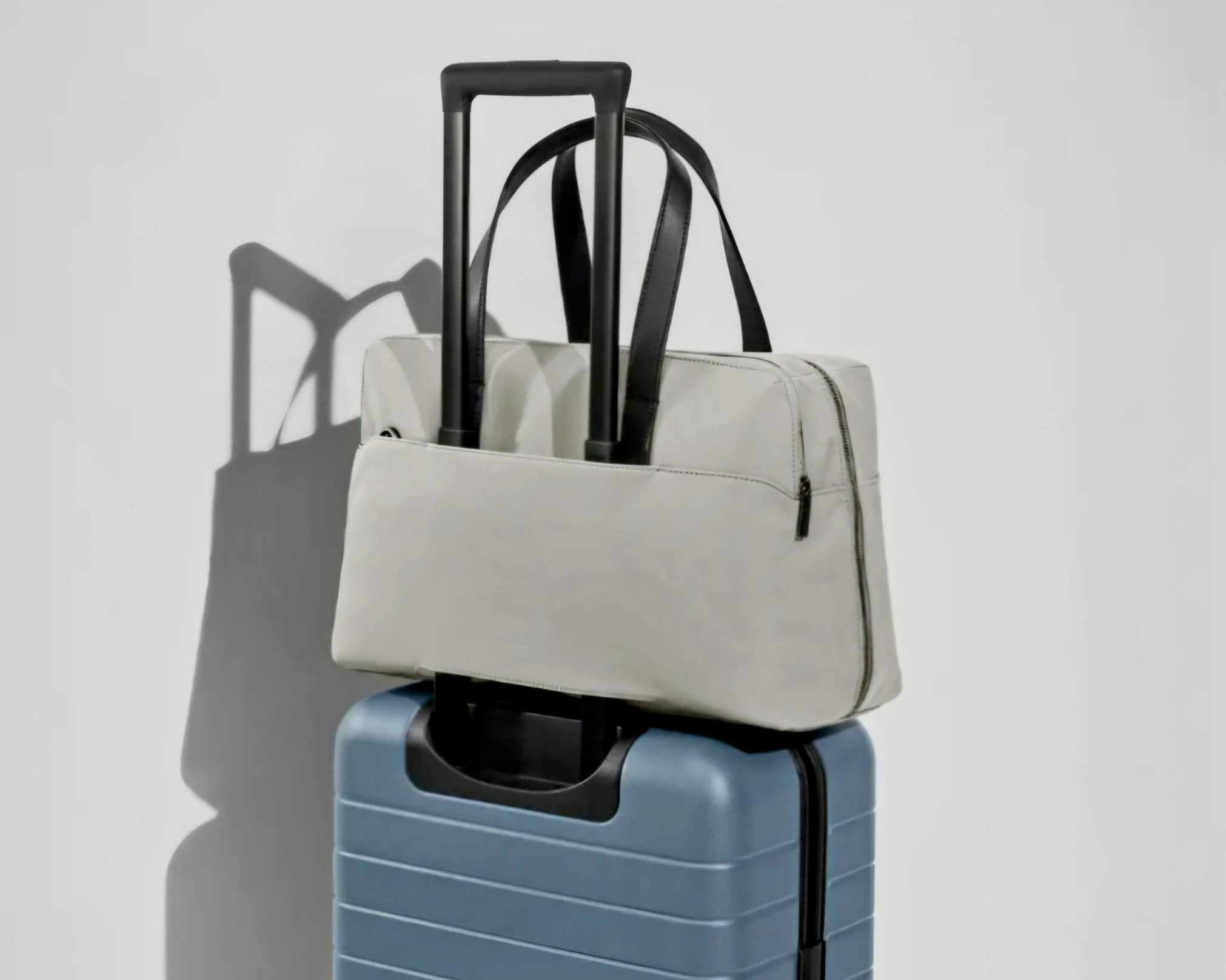 THE EVERYWHERE TASKE